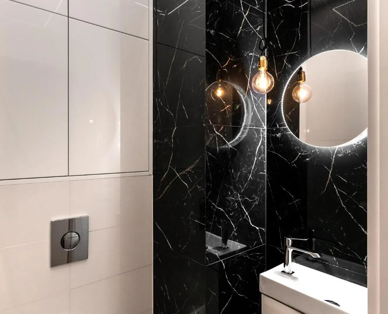 Golden Apartments Warsaw - Two Bedrooms Luxury Apartment In The Center - Mennica Residence 0*,  Poland