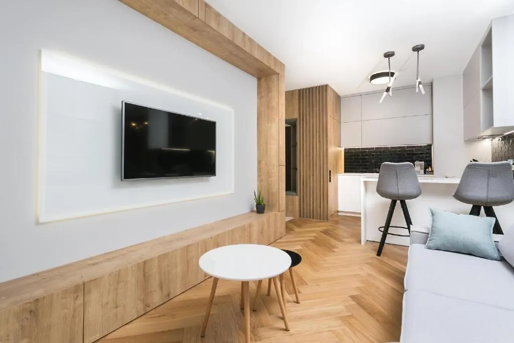 Golden Apartments Warsaw - Two Bedrooms Luxury Apartment In The Center - Mennica Residence