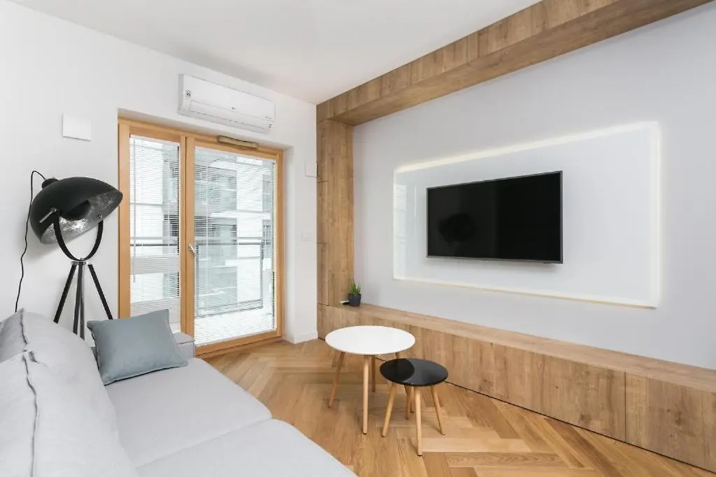 Golden Apartments Warsaw - Two Bedrooms Luxury Apartment In The Center - Mennica Residence Poland